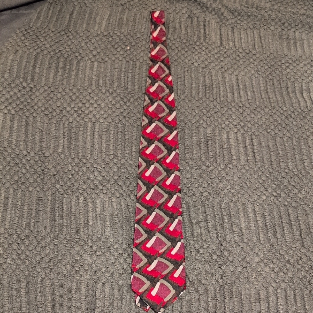 Authentic Mulberry Silk Designer Tie - Made In‎ England